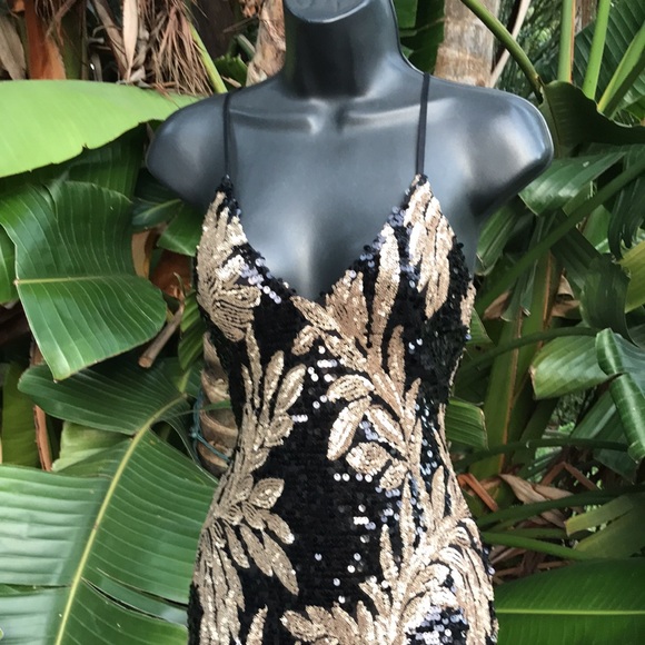 Leaf print sequin dress - Picture 2 of 11